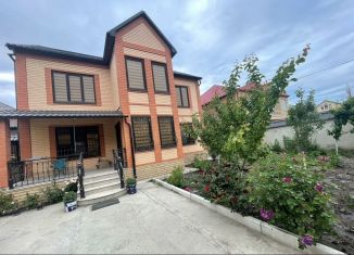 Продаю дом, 220 м2, Махачкала, 4-я Акгёльная улица