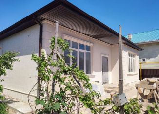 Продаю дом, 115 м2, Астрахань, Урожайная улица, 39