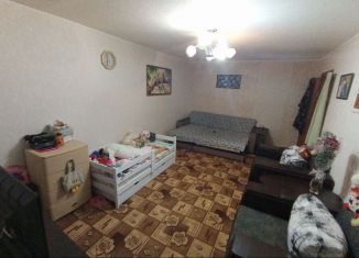 Продажа двухкомнатной квартиры, 59.5 м2, поселок городского типа Джалиль, улица Мусы Джалиля, 20