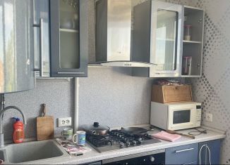 Продается 3-комнатная квартира, 62 м2, Тула, улица Щегловская Засека, 49