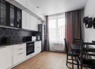 Продаю трехкомнатную квартиру, 97 м2, посёлок Шушары, Образцовая улица, 5к2, ЖК Неоклассика-2