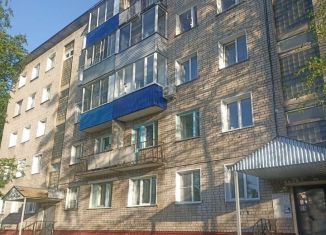 Продается 3-комнатная квартира, 60 м2, Кирово-Чепецк, проспект Кирова, 21к4