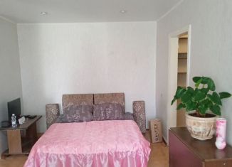 Сдаю 2-комнатную квартиру, 32 м2, Балашов, улица Карла Маркса, 73