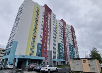 Сдается в аренду 1-ком. квартира, 38 м2, Верхняя Пышма, улица Огнеупорщиков, 15