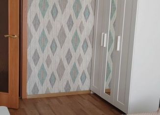 Сдам в аренду двухкомнатную квартиру, 46.5 м2, Усть-Кут, улица Кирова, 12