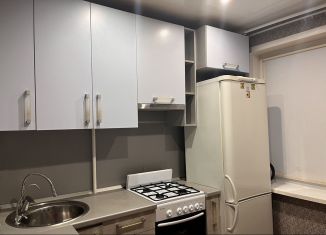 Сдам в аренду двухкомнатную квартиру, 45 м2, Сыктывкар, улица Малышева, 3, район Орбита