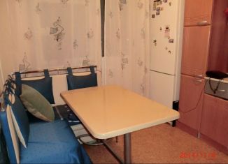 Сдается в аренду однокомнатная квартира, 40 м2, Москва, Лебедянская улица, 21, ЮАО