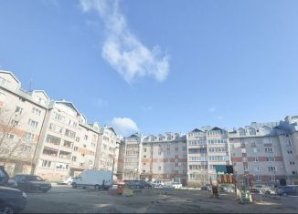 Продается 2-ком. квартира, 61.2 м2, Боровичи, Ботаническая улица, 3А