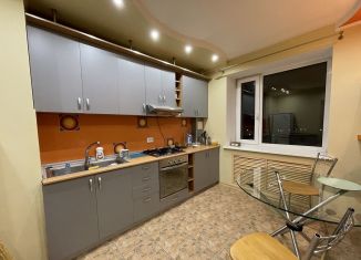 Продается двухкомнатная квартира, 51 м2, Ростов-на-Дону, улица Добровольского, 30, Ворошиловский район