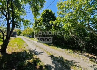 Продам участок, 5.8 сот., поселок Верхнебаканский, улица имени Лизы Барской, 27