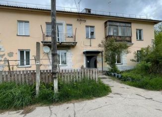 Двухкомнатная квартира на продажу, 54.3 м2, Новосибирск, улица Гастелло, 50, метро Заельцовская