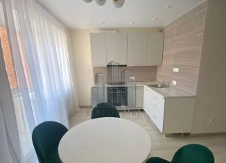 Сдам в аренду 1-ком. квартиру, 35 м2, Татарстан, улица Зур Урам, 1К