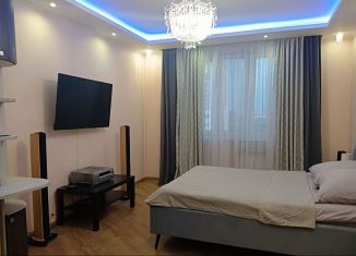 Сдам 1-комнатную квартиру, 45 м2, Орёл, улица Андрианова, 37, Советский район