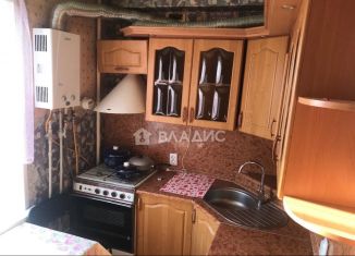 Продам 3-ком. квартиру, 58 м2, Шебекино, улица Матроса Шарапова, 12