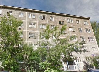 Продается 1-ком. квартира, 28.8 м2, Первоуральск, улица Чкалова, 21/1