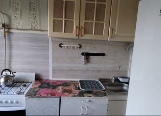 Сдаю однокомнатную квартиру, 32 м2, Лобня, Деповская улица, 17