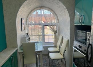 Двухкомнатная квартира на продажу, 42.2 м2, Горячий Ключ, улица Ярославского, 146Ек6