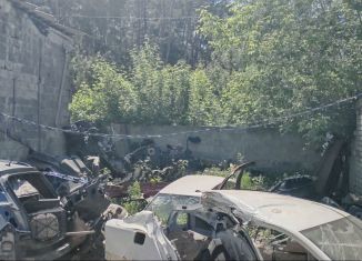 Продаю гараж, 30 м2, Курск