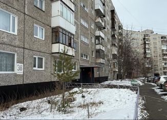 1-комнатная квартира на продажу, 30 м2, Мурманск, улица Героев Рыбачьего, 38, Первомайский округ