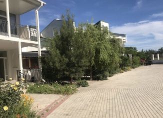 Сдаю в аренду коттедж, 50 м2, поселок городского типа Коктебель, улица Ленина, 146