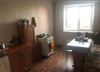 Продается двухкомнатная квартира, 61 м2, село Аргаяш, улица Чкалова, 18А