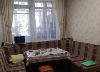 Продается трехкомнатная квартира, 70.7 м2, посёлок городского типа Аэрофлотский, улица Мальченко, 15
