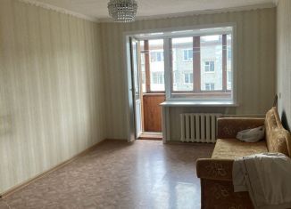Продается трехкомнатная квартира, 58 м2, Добрянка, Советская улица, 97А