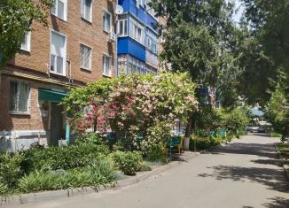 Продам 2-ком. квартиру, 45 м2, Тихорецк, улица Калинина, 124