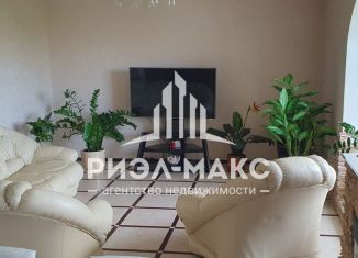 Продажа 3-комнатной квартиры, 104.8 м2, Брянск, улица Ромашина, 39