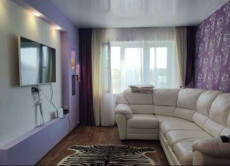 Продам 2-комнатную квартиру, 45 м2, Куровское, улица Свердлова, 108