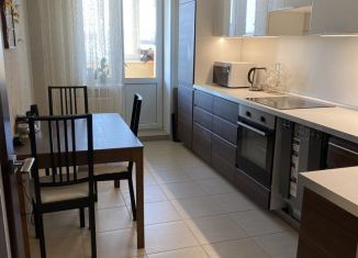 Продажа трехкомнатной квартиры, 95.1 м2, Самара, метро Кировская, Физкультурная улица, 103