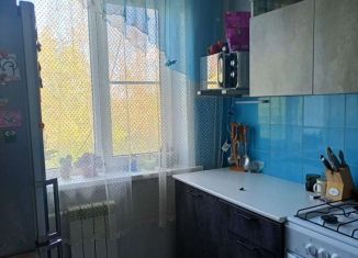 Продам трехкомнатную квартиру, 61.8 м2, Павловск