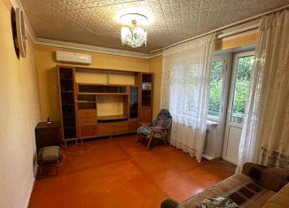 Двухкомнатная квартира на продажу, 42.2 м2, село Кочубеевское, улица Куличенко, 79