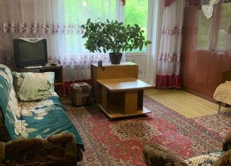 Продается однокомнатная квартира, 40.2 м2, поселок городского типа Новый Городок, Киевская улица, 61