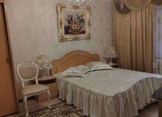 Продается 3-комнатная квартира, 68 м2, Адыгейск, улица Чайковского