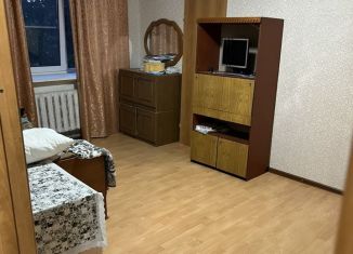 Продаю 1-комнатную квартиру, 31.3 м2, село Красная Пахра, село Красная Пахра, 9