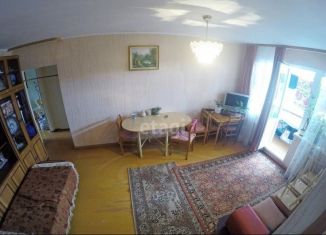 Продается 3-комнатная квартира, 59 м2, Тюменская область, Севастопольская улица, 33