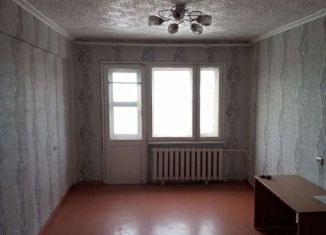 Продается 3-комнатная квартира, 57 м2, Гусиноозёрск, 6-й микрорайон, 9