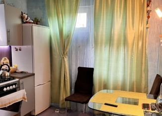 Продажа 2-комнатной квартиры, 59.3 м2, Ленинградская область, деревня Батово, 7