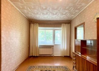 Продается двухкомнатная квартира, 44.8 м2, поселок городского типа Товарково, улица Дзержинского, 4