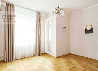 Сдаю 3-ком. квартиру, 110 м2, Москва, улица Куусинена, 25, улица Куусинена