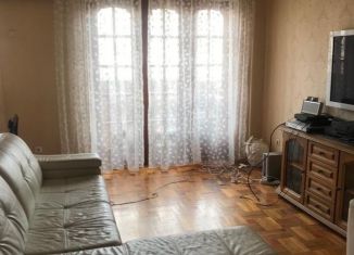 Продам 3-ком. квартиру, 54 м2, Краснодар, Бургасская улица, 37, Бургасская улица