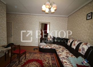Продается 3-комнатная квартира, 65 м2, Макарьев, 23-й микрорайон, 19