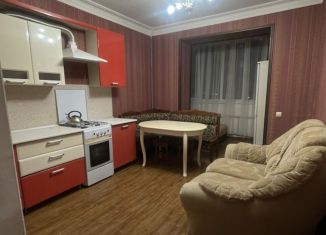 Сдается однокомнатная квартира, 50 м2, Пятигорск, улица Нежнова, 21К5