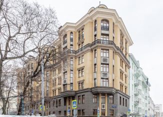 Продается 4-комнатная квартира, 166 м2, Москва, Колымажный переулок, 10, метро Кропоткинская
