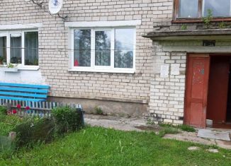 Продам двухкомнатную квартиру, 42 м2, Старица, улица Мира