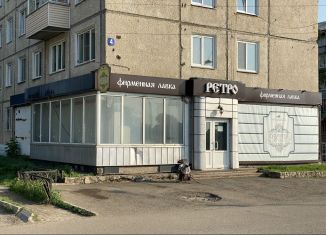 Продаю торговую площадь, 105.6 м2, Лесосибирск, 5-й микрорайон, 4