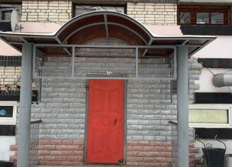 Сдаю помещение свободного назначения, 70 м2, Кириши, проспект Ленина, 3