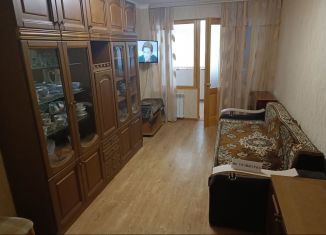 Аренда 2-ком. квартиры, 55 м2, Краснодарский край, улица Лазарева, 68