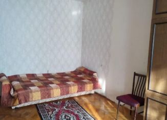 Аренда 2-комнатной квартиры, 45 м2, Москва, улица Бирюсинка, 13к2, улица Бирюсинка